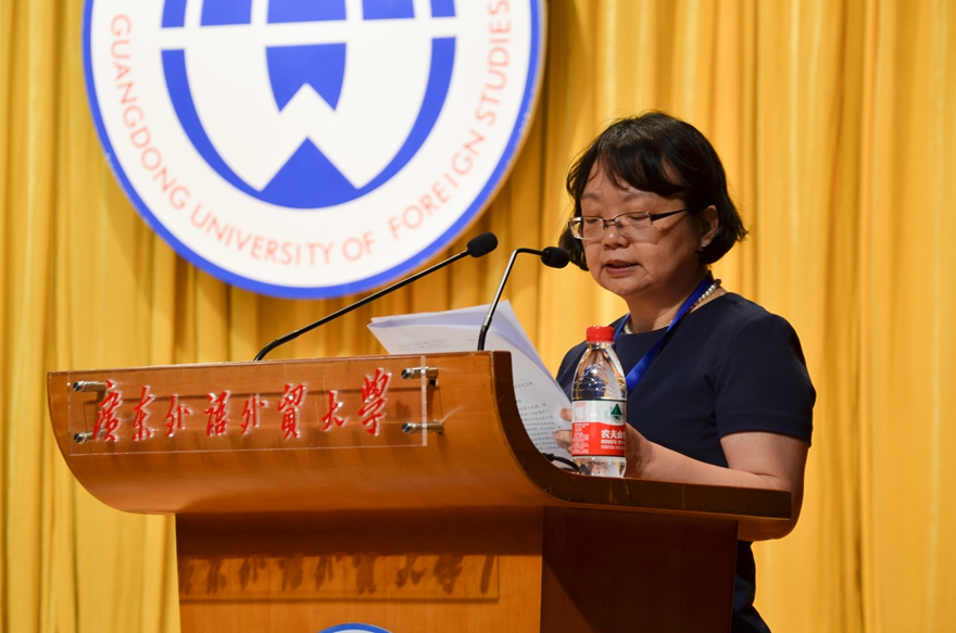 谢薇娜作教代会提案工作报告